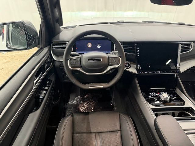 New 2026 Jeep Grand Wagoneer L Limited AWD/4WD image 12