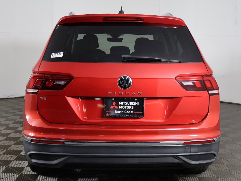 Used 2023 Volkswagen Tiguan SE FWD image 11