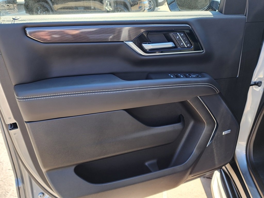 New 2026 GMC Yukon XL Elevation image 12