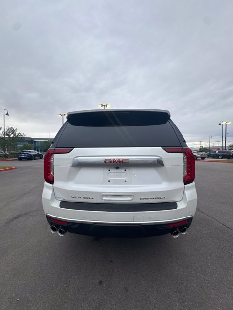 Used 2023 GMC Yukon Denali AWD/4WD image 6