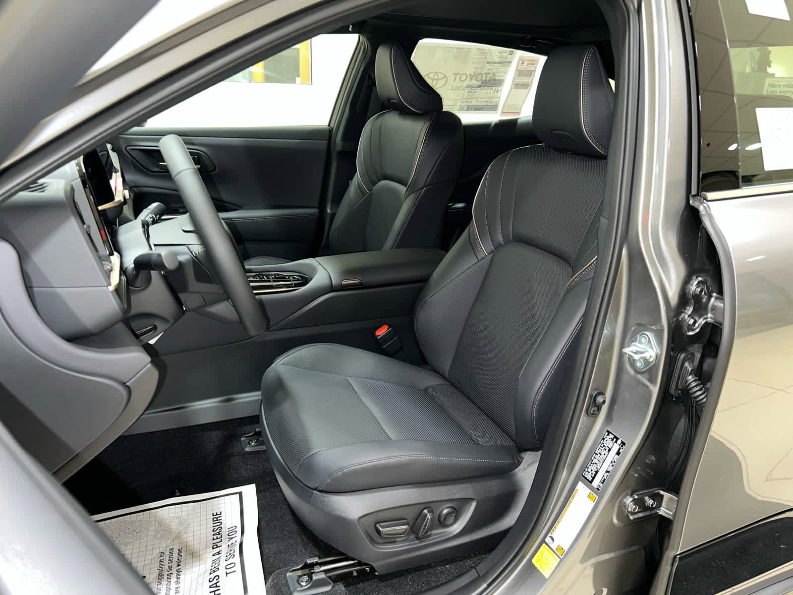 New 2026 Toyota Crown Limited w/ Advanced Technology Package image 14