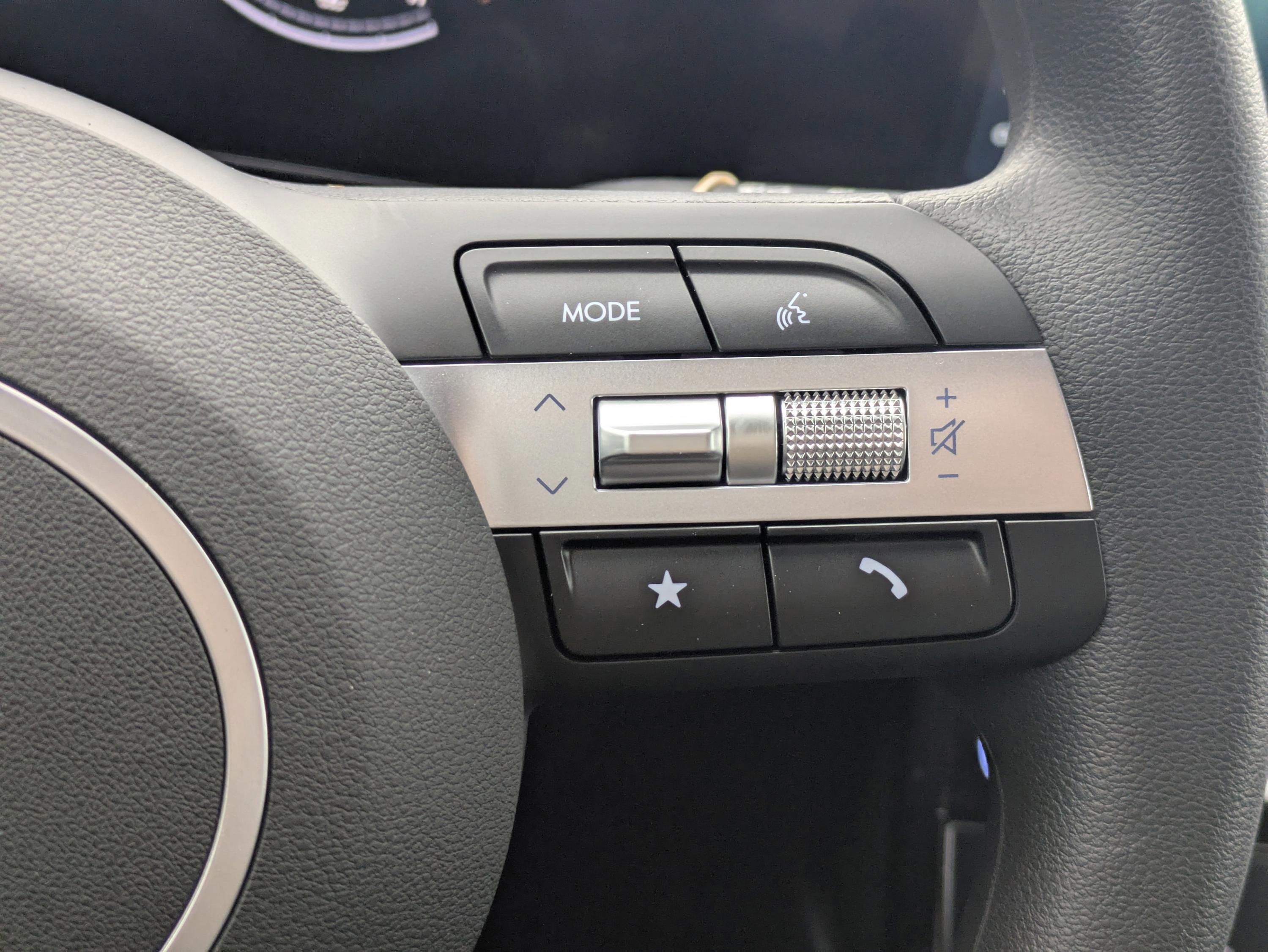 New 2026 Hyundai Tucson Limited image 32