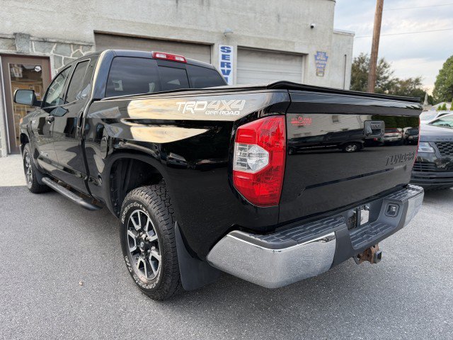 Used 2017 Toyota Tundra SR5 w/ TRD Off Road Package AWD/4WD image 4
