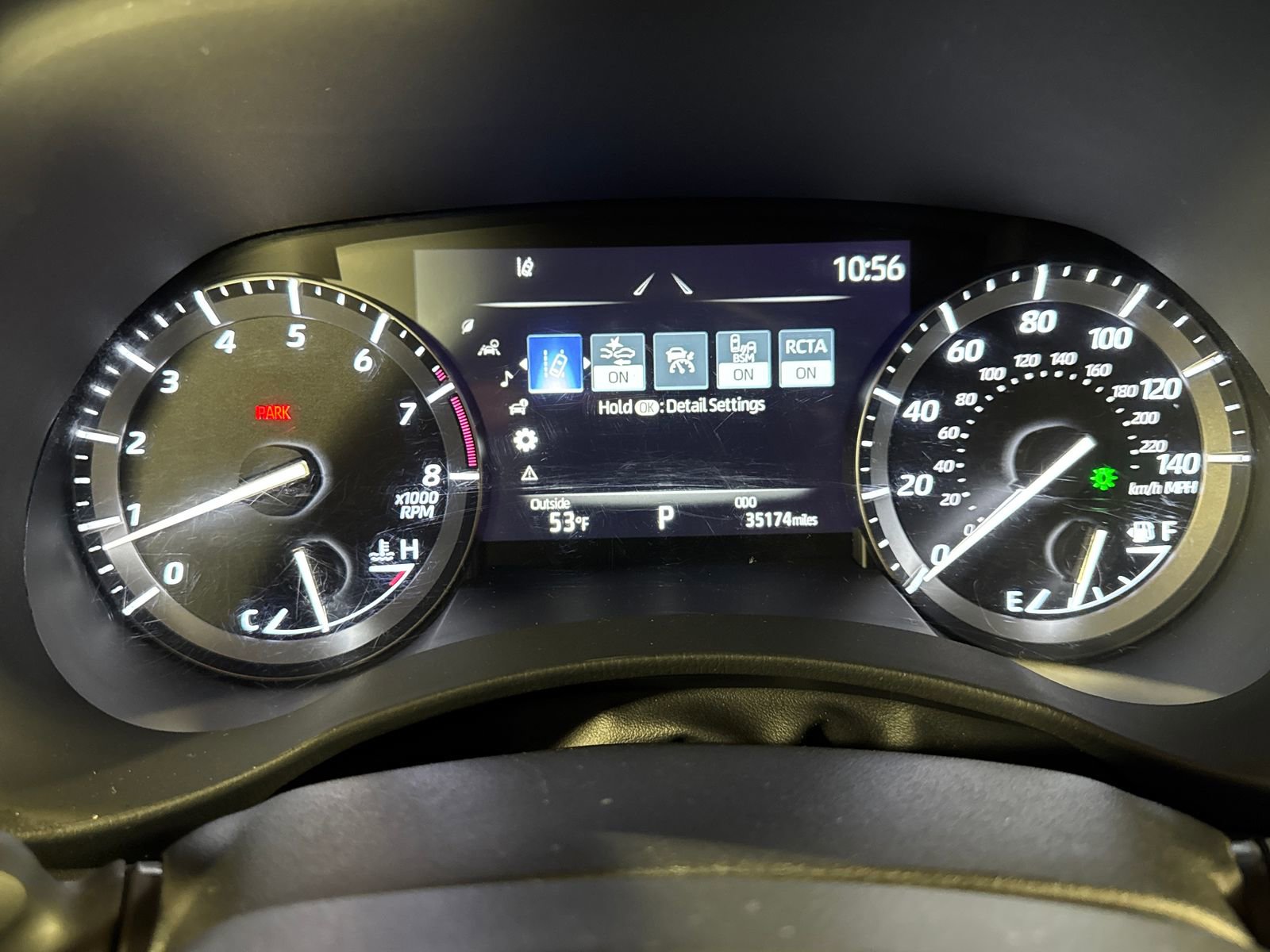 Used 2021 Toyota Highlander XLE AWD/4WD image 16