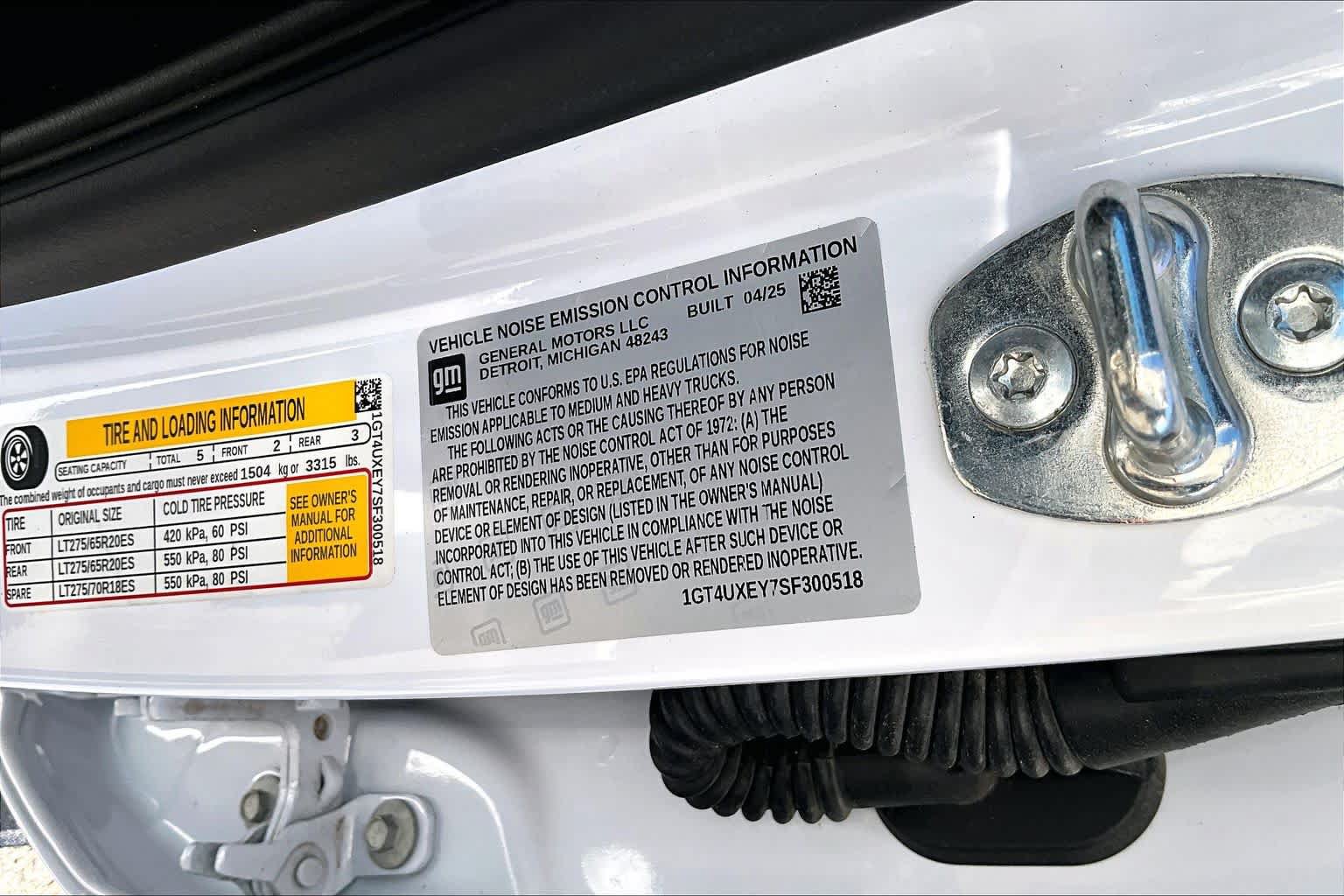 Used 2025 GMC Sierra 2500 Denali Ultimate w/ Max Trailering Package AWD/4WD image 38