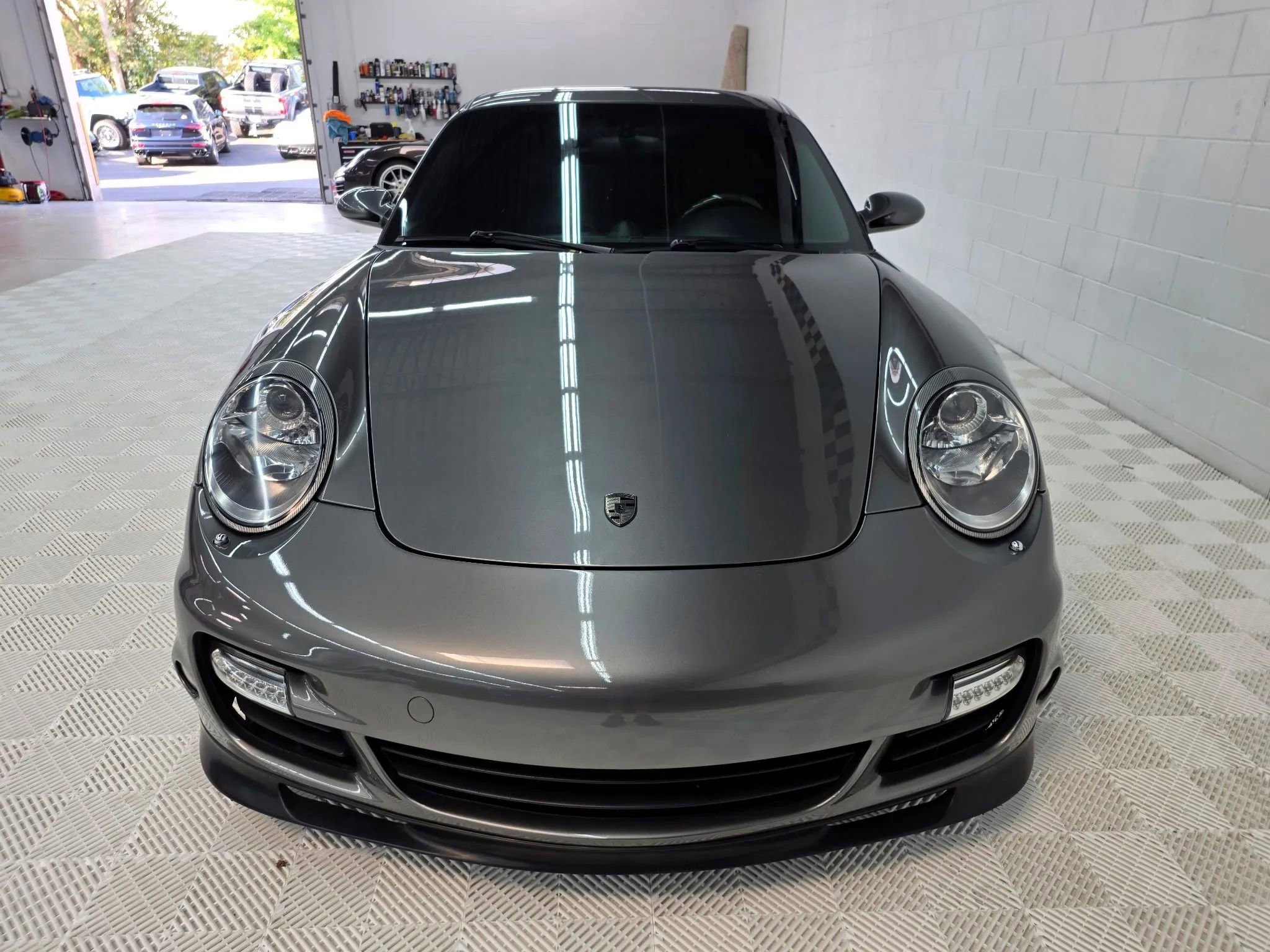 Used 2007 Porsche 911 Turbo image 33
