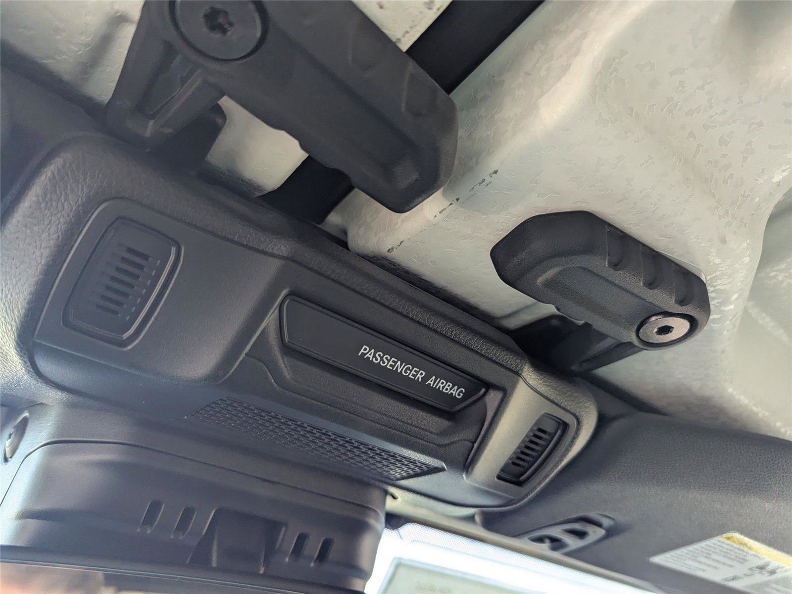 New 2025 Jeep Gladiator Sport image 31