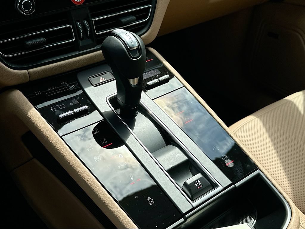 New 2026 Porsche Macan S AWD/4WD image 19