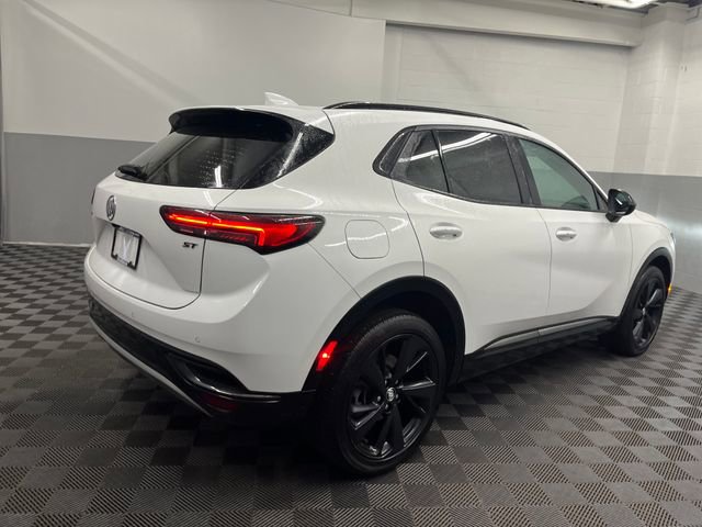 Used 2023 Buick Envision Essence w/ Sport Touring Package image 4