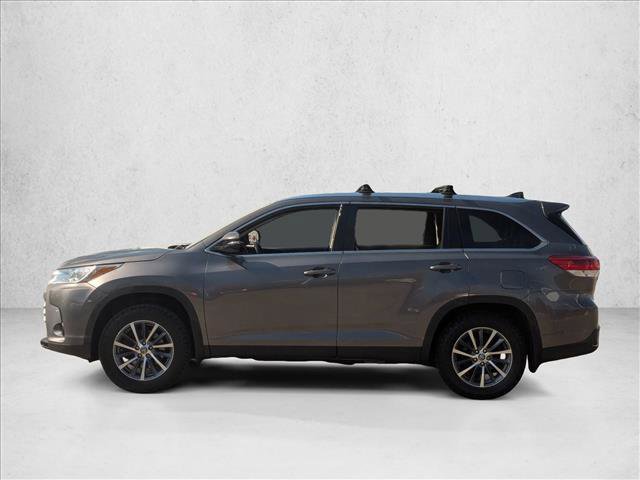 Used 2019 Toyota Highlander XLE image 9