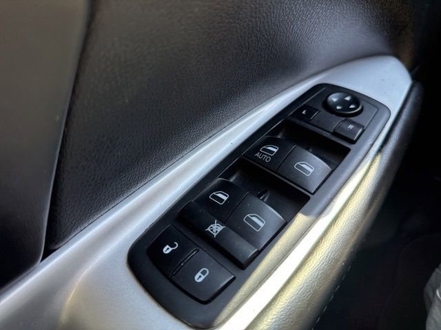 Used 2020 Dodge Journey SE image 26