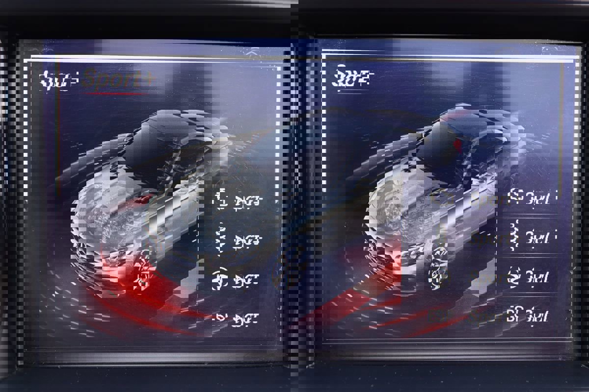 Used 2017 Mercedes-Benz SL 550 w/ Driver Assistance Package image 23