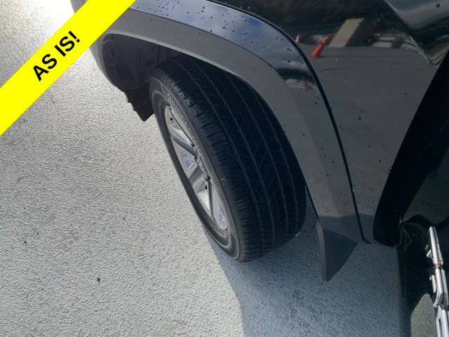 Used 2016 Toyota Tacoma Limited image 24