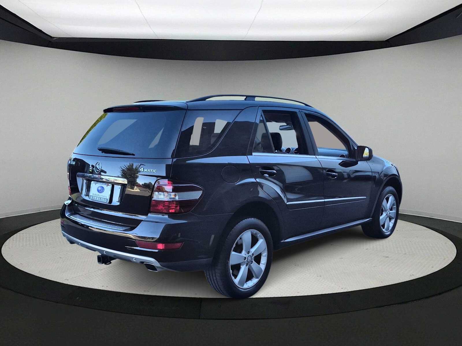 Used 2010 Mercedes-Benz ML 350 4MATIC image 8