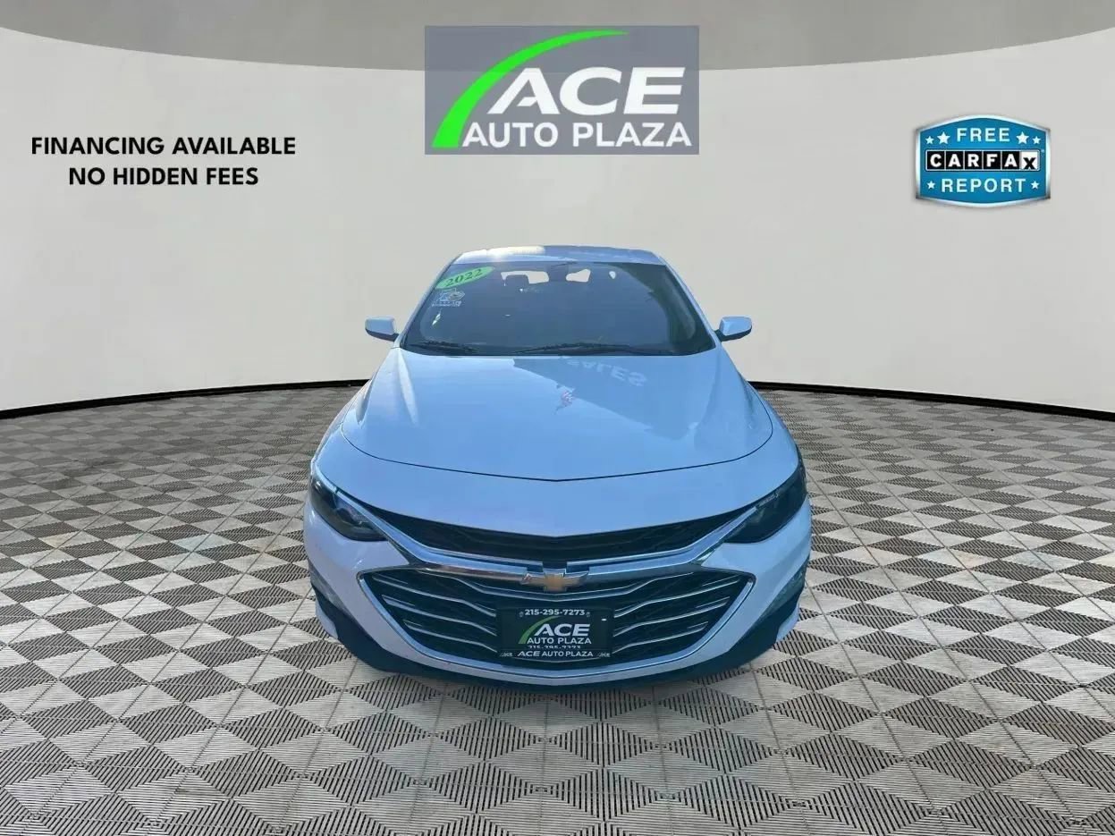 Used 2022 Chevrolet Malibu LT image 3