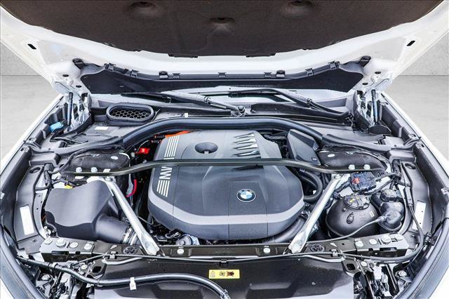 New 2026 BMW 750e xDrive w/ Executive Package AWD/4WD image 25