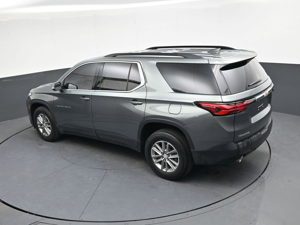 Used 2022 Chevrolet Traverse LT image 15