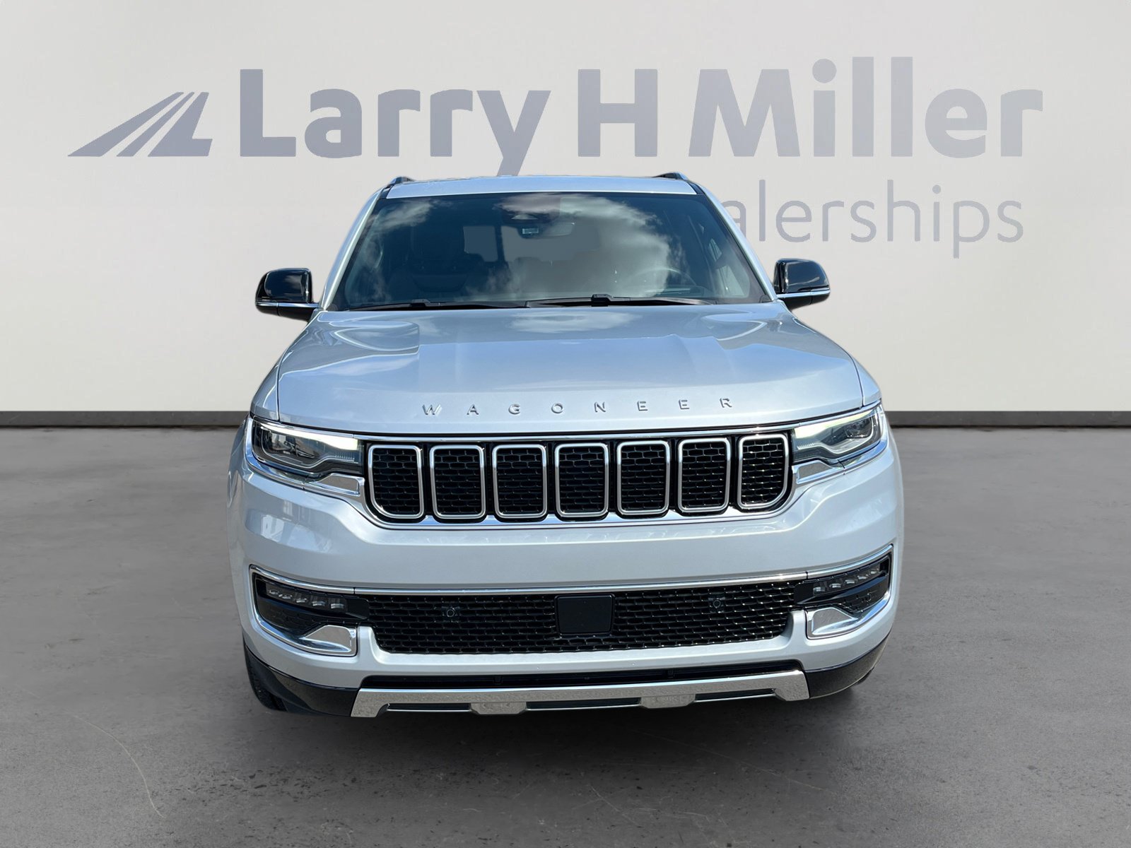 Used 2024 Jeep Wagoneer Series III AWD/4WD image 8