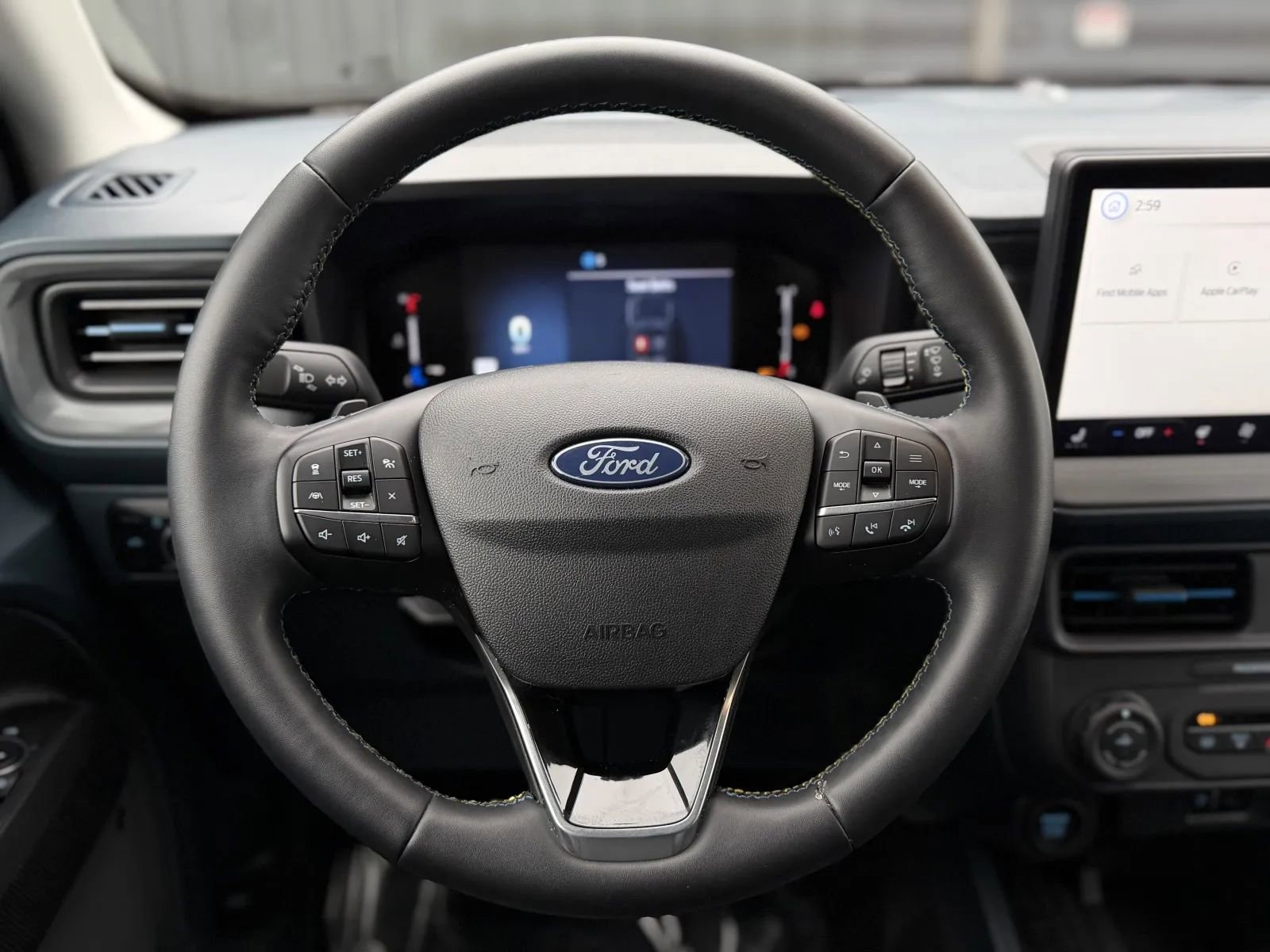 Used 2025 Ford Maverick Lobo AWD/4WD image 21