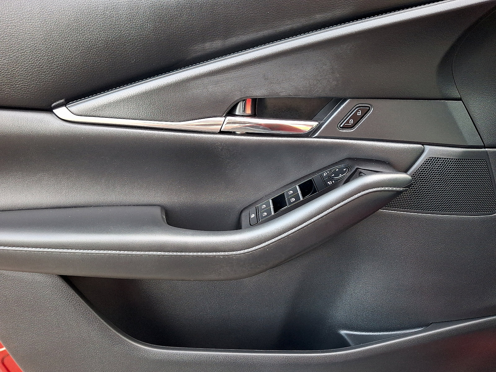 Used 2021 MAZDA CX-30 AWD 2.5 Turbo S image 14