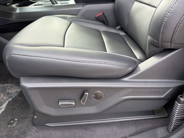 New 2026 Ford F150 Lariat w/ Equipment Group 502A High image 16