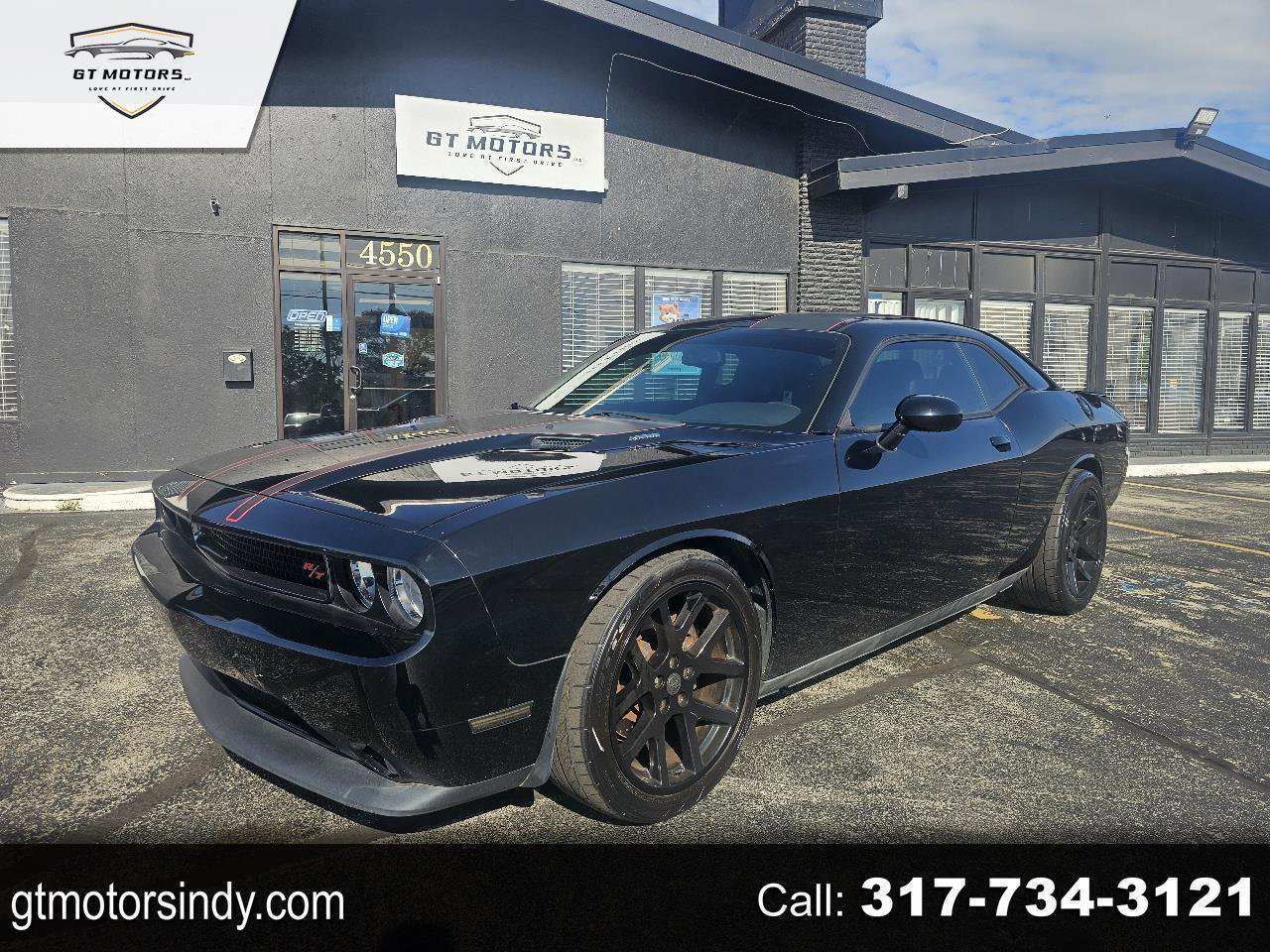 Used 2013 Dodge Challenger R/T Plus RWD image 1