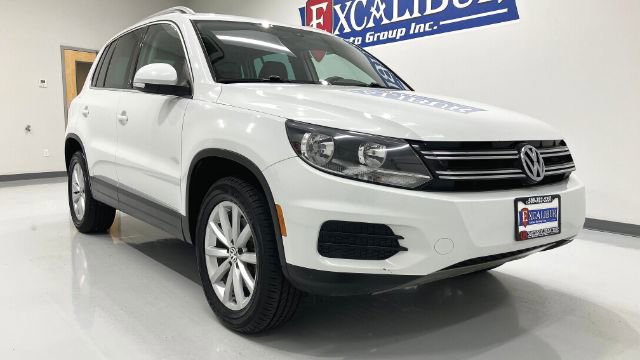 Used 2017 Volkswagen Tiguan Wolfsburg Edition image 3