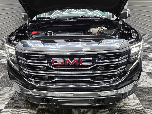 Used 2023 GMC Sierra 1500 SLT w/ SLT Premium Package AWD/4WD image 41