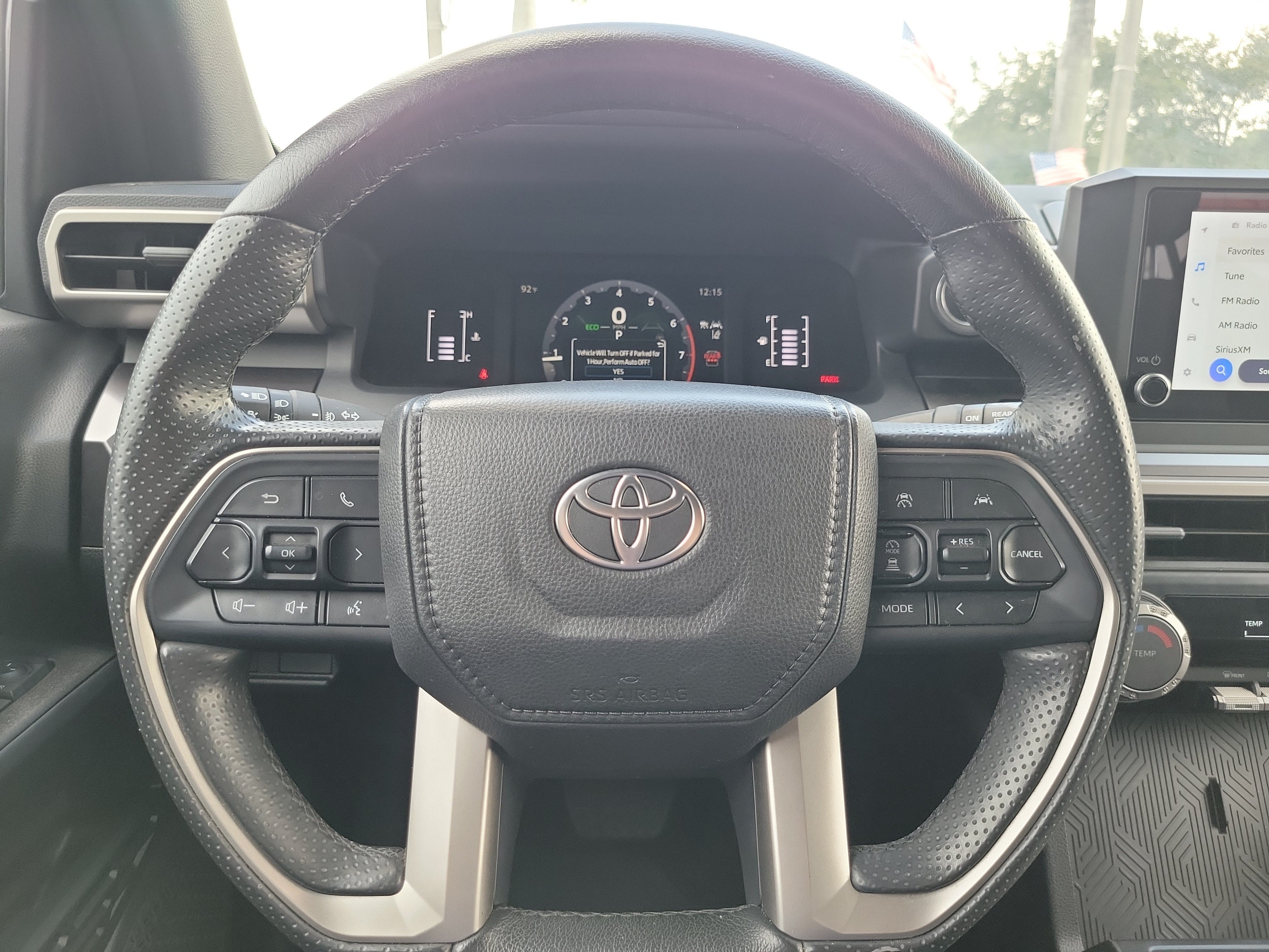 Used 2025 Toyota 4Runner SR5 AWD/4WD image 23