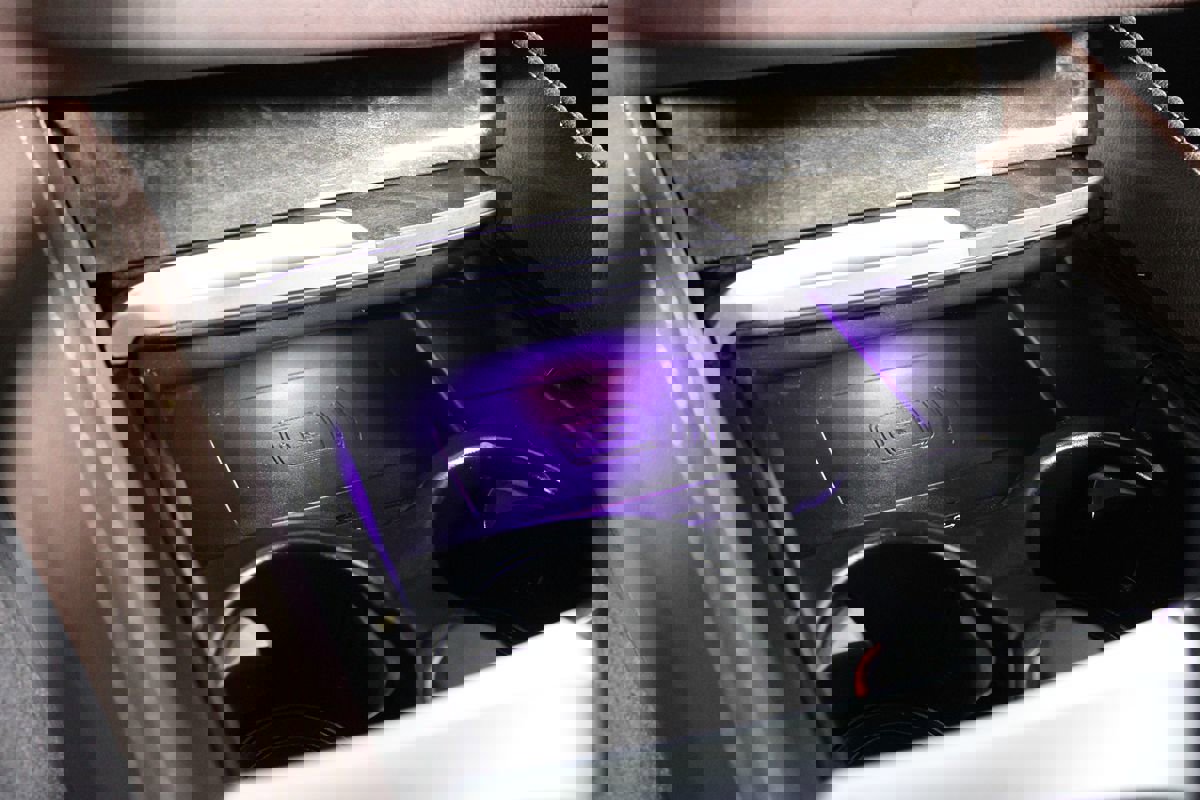 Used 2023 BMW 530e w/ M Sport Package image 11