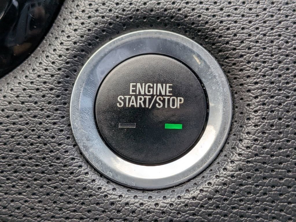 Used 2018 Cadillac XT5 Premium Luxury image 32