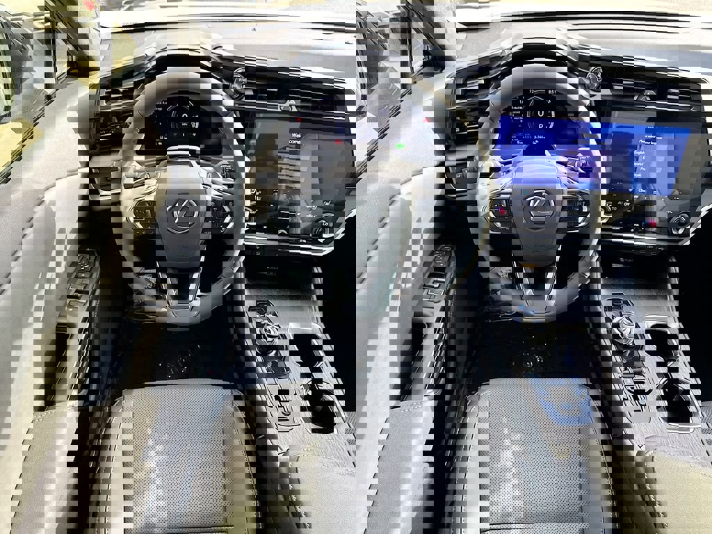 New 2026 Lexus RZ 350e 2WD image 11