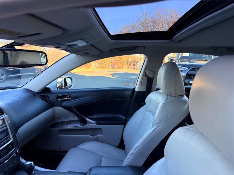 Used 2009 Lexus IS 250 image 27