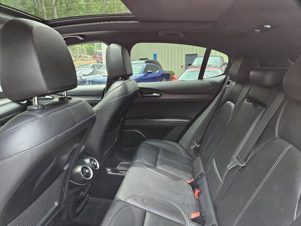 Used 2022 Alfa Romeo Stelvio Ti w/ Active Assist Plus Package image 37