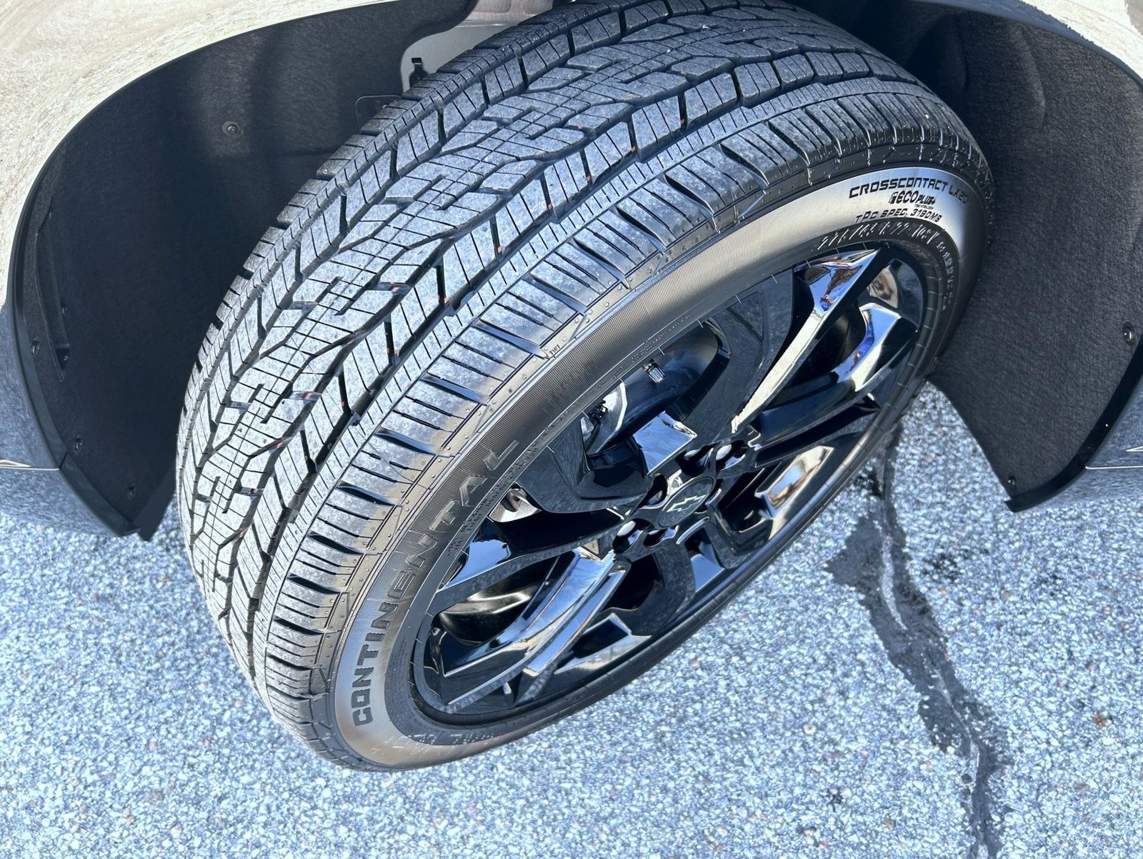 New 2027 Chevrolet Traverse RS AWD/4WD image 25