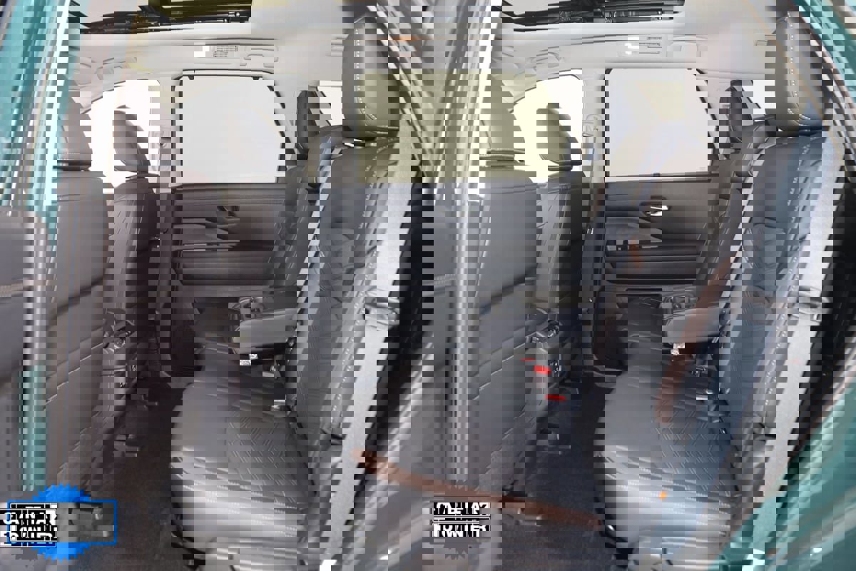 Used 2024 Nissan Pathfinder Platinum w/ Cargo Package image 49