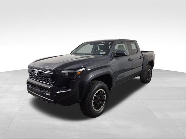 Used 2024 Toyota Tacoma TRD Off-Road AWD/4WD image 2
