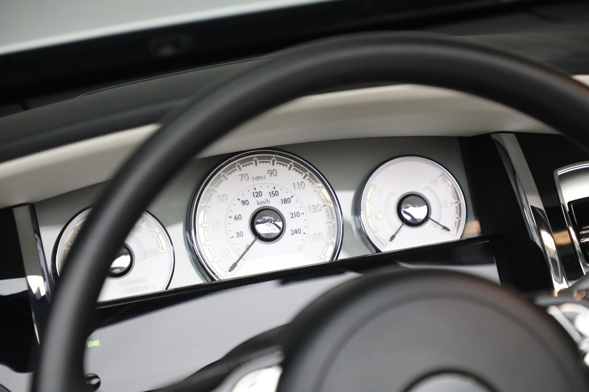 Certified 2018 Rolls-Royce Dawn image 45