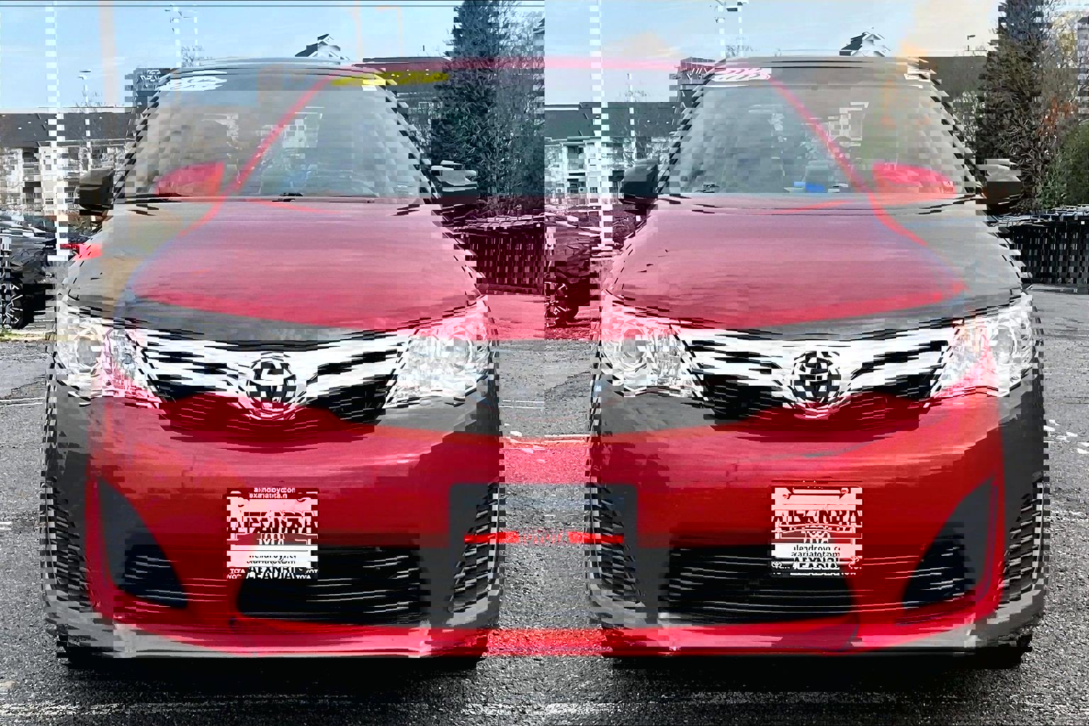 Used 2012 Toyota Camry LE image 3