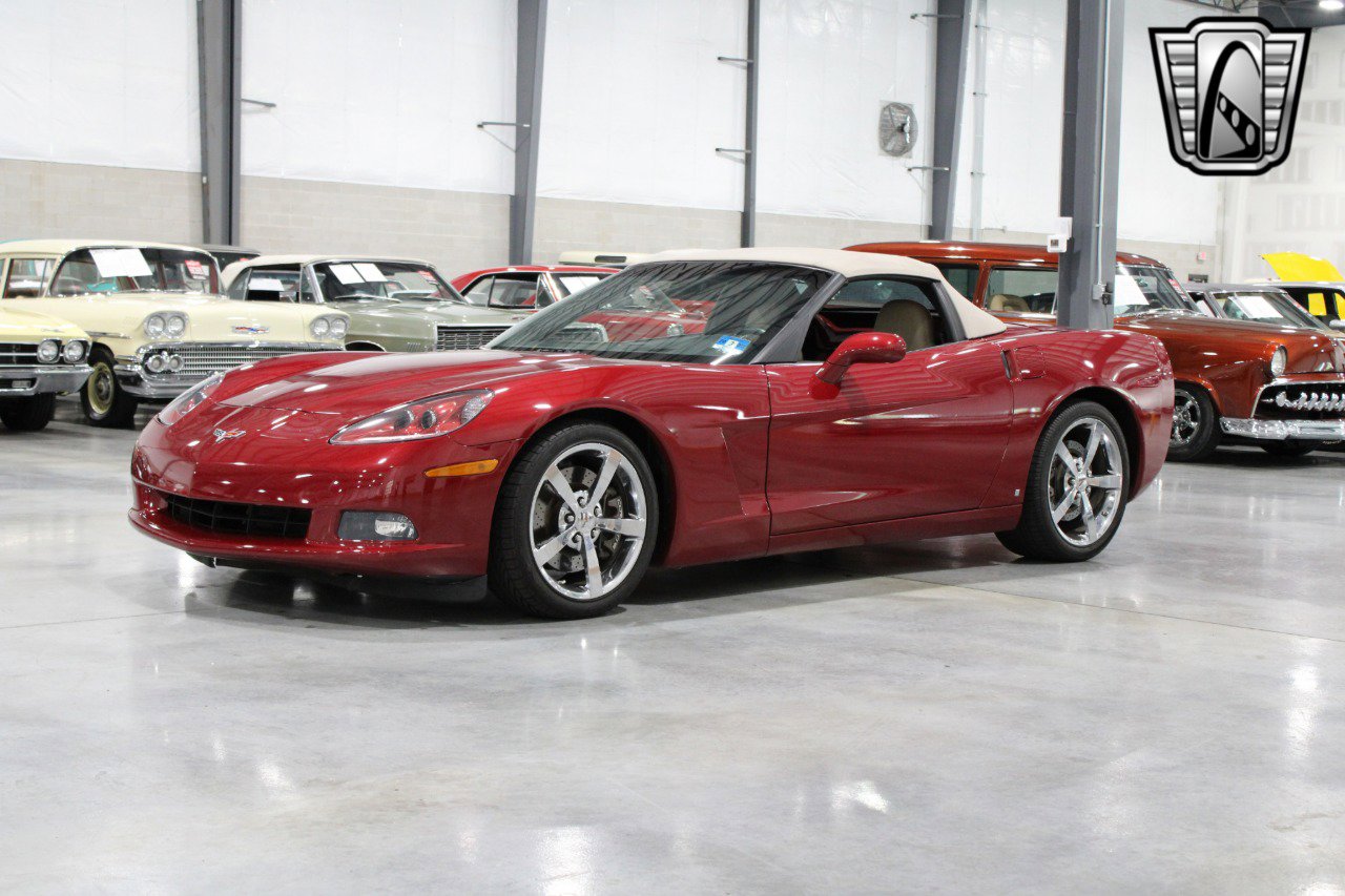 Used 2008 Chevrolet Corvette Convertible w/ Preferred Equipment Group image 12