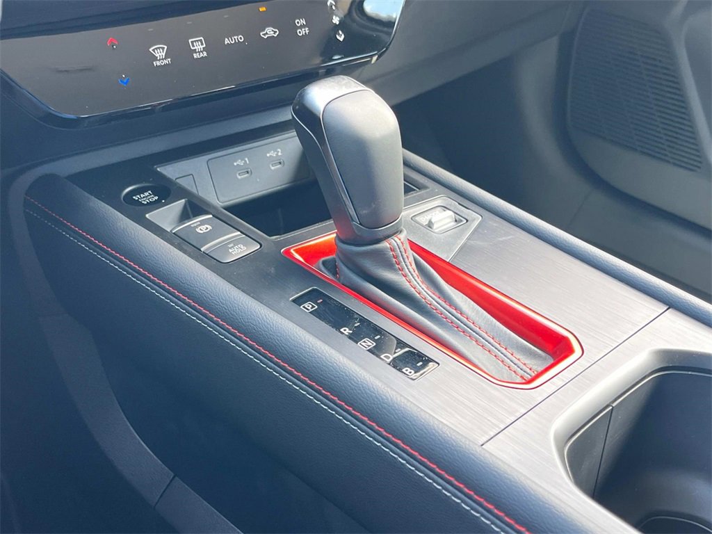 New 2025 Nissan Kicks SR image 27