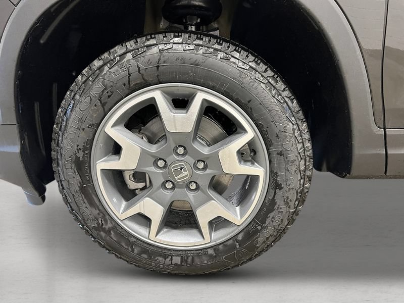 Used 2023 Honda Passport TrailSport image 14