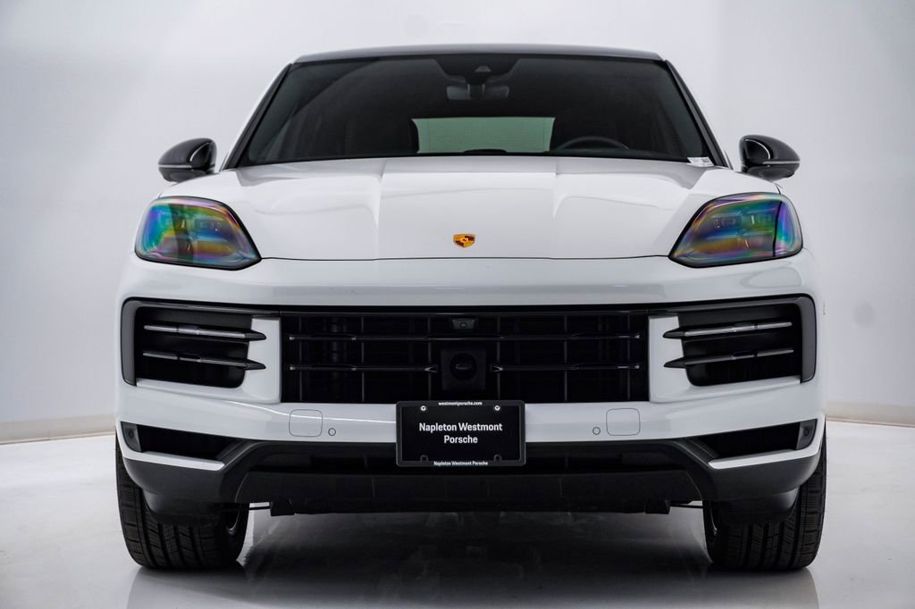 Certified 2025 Porsche Cayenne Coupe AWD/4WD image 6
