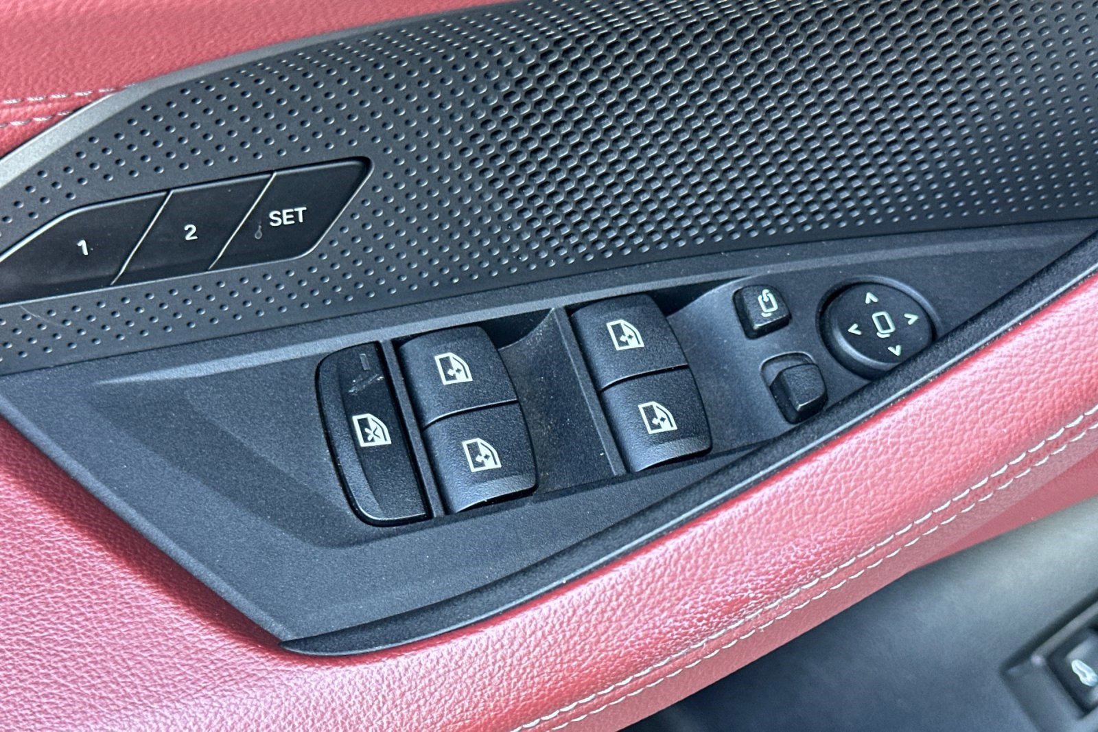 Certified 2023 BMW i4 eDrive35 w/ Premium Package image 13