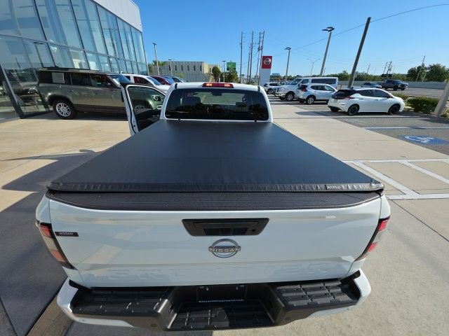 Used 2025 Nissan Frontier SV RWD image 25