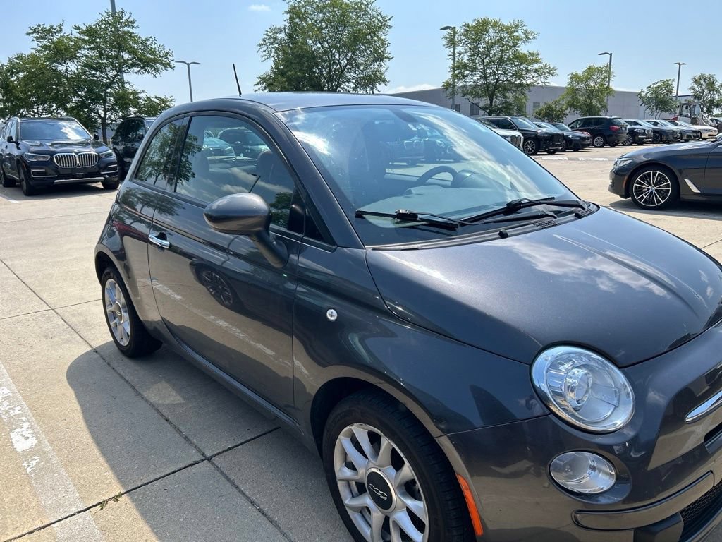 Used 2017 FIAT 500 Pop FWD image 2