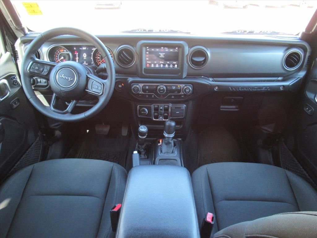 Used 2022 Jeep Wrangler Unlimited Sport image 12