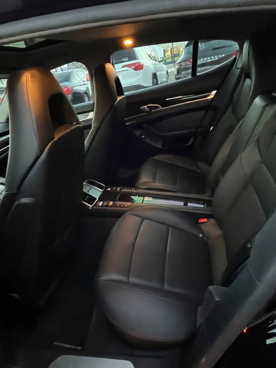 Used 2016 Porsche Panamera 4S image 11