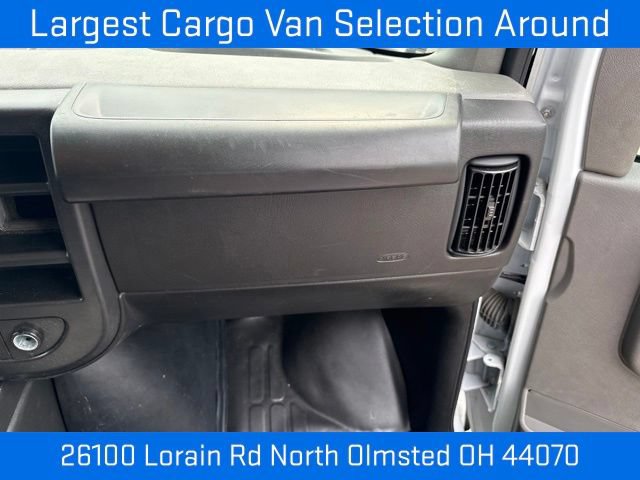 Used 2025 GMC Savana 2500 w/ Driver Convenience Package RWD image 22