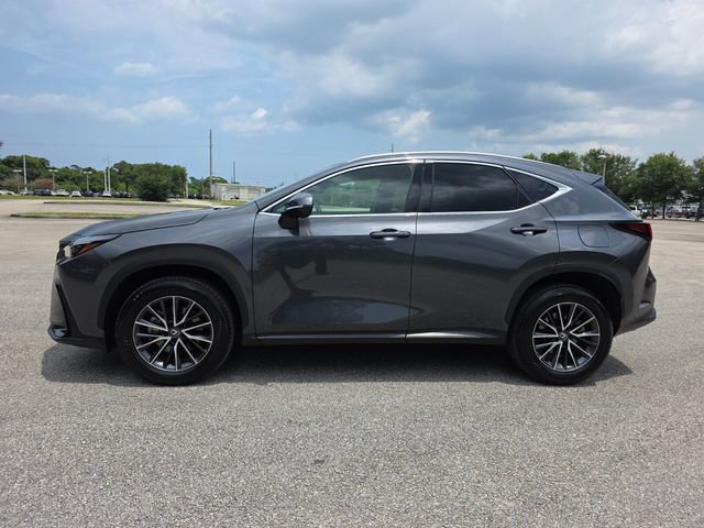 Used 2025 Lexus NX 250 FWD w/ Towing Package (2000 Lbs) image 6